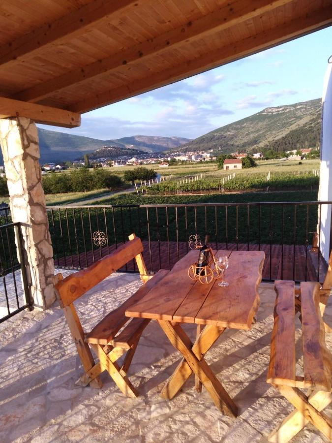 Vinarija "Delmo" Apartments Trebinje Exterior foto